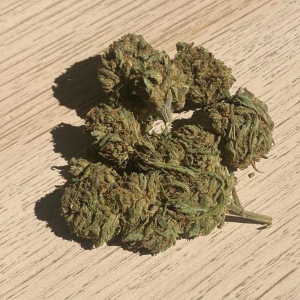 IMG_2289 diamond og CBD fleur indoor